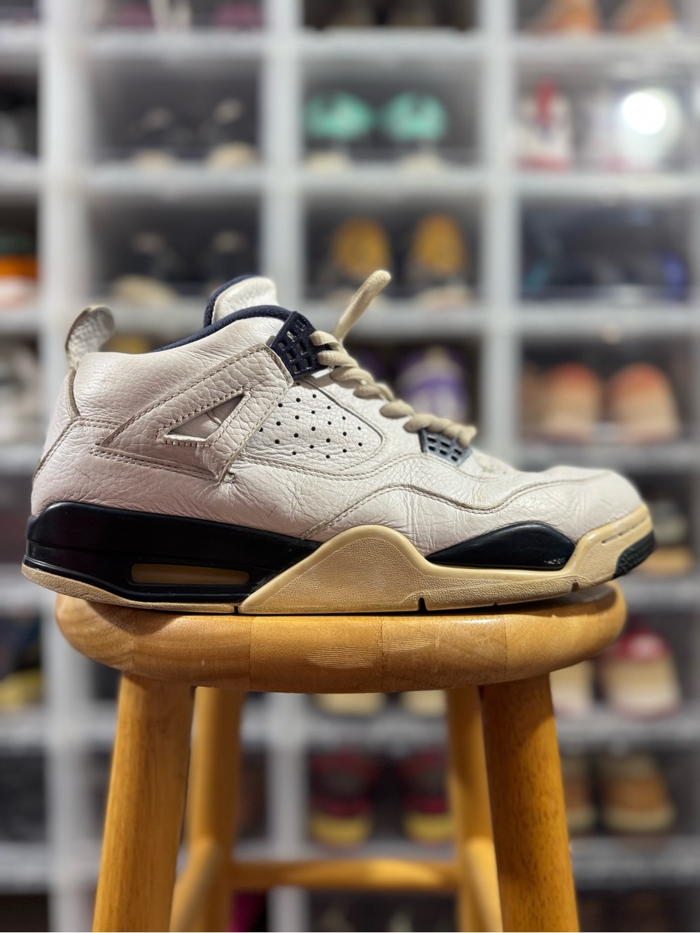 Jordan 4 Retro ‘Columbia’
